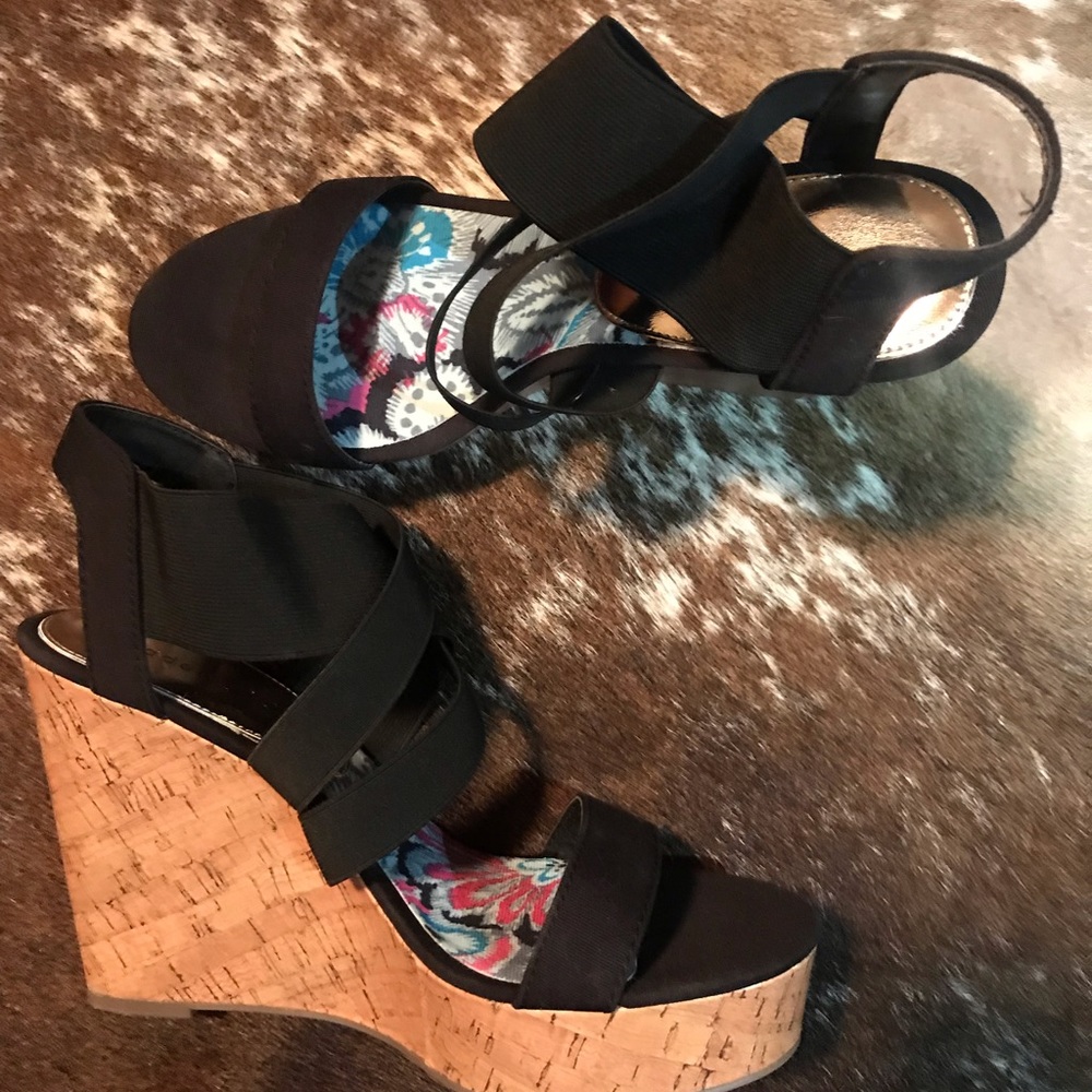 Madden Girl Black Wedge Sandal Size 10. Brand New